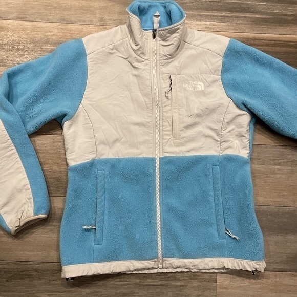 The North Face‎ jacket - Picture 9 of 13